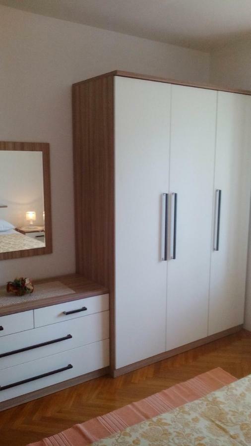 Apartment Groundfloor Jelsa  Exteriér fotografie